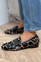 Dyreprint Loafer med Guldhardware | Hårlæder Slip-On Sko til Hverdag & Kontor