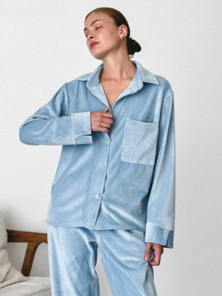 Dame 2-delt Pyjamasæt med Knappet Skjorte og Bukser