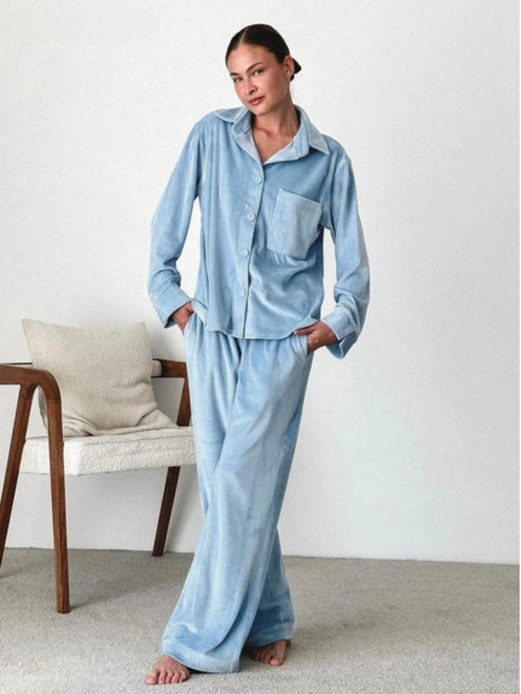 Dame 2-delt Pyjamasæt med Knappet Skjorte og Bukser