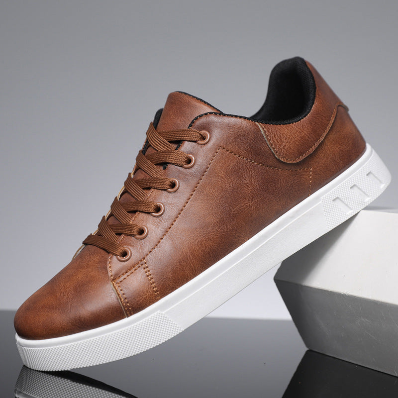 Lavskåret Læder Sneakers med Snørebånd | Minimalistisk Hverdagssko