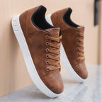 Herre Low-Top Sneakers med Snørebånd og Hvid Såle