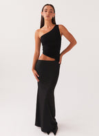 Lang One-Shoulder Maxi Kjole med Cut-Out | Dimissions- & Sommerkjole
