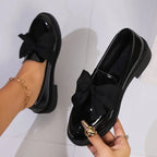 Loafers Dame med Sløjfe – Feminine Slip-On Sko i Lak & Mat