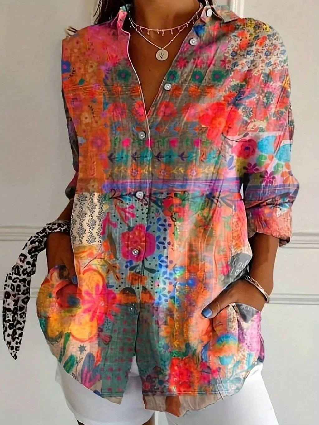 Terri | Farverig Bluse med Legende Print