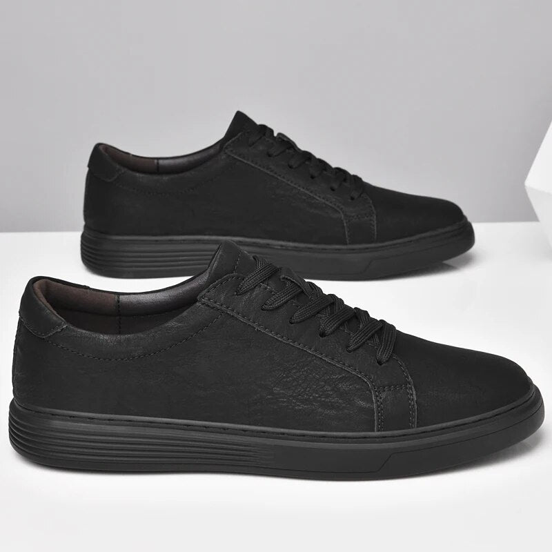 Lavskåret Ruskind Dress Sneakers med Snørebånd | Minimalistisk Kontor & Hverdagssko