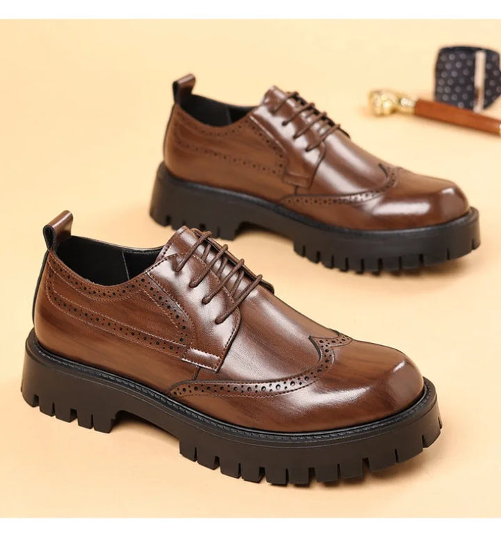 Luksus Oxford Elevator Dress Sko med Skjult Hæl | Brogue Wingtip og Chunky Platform