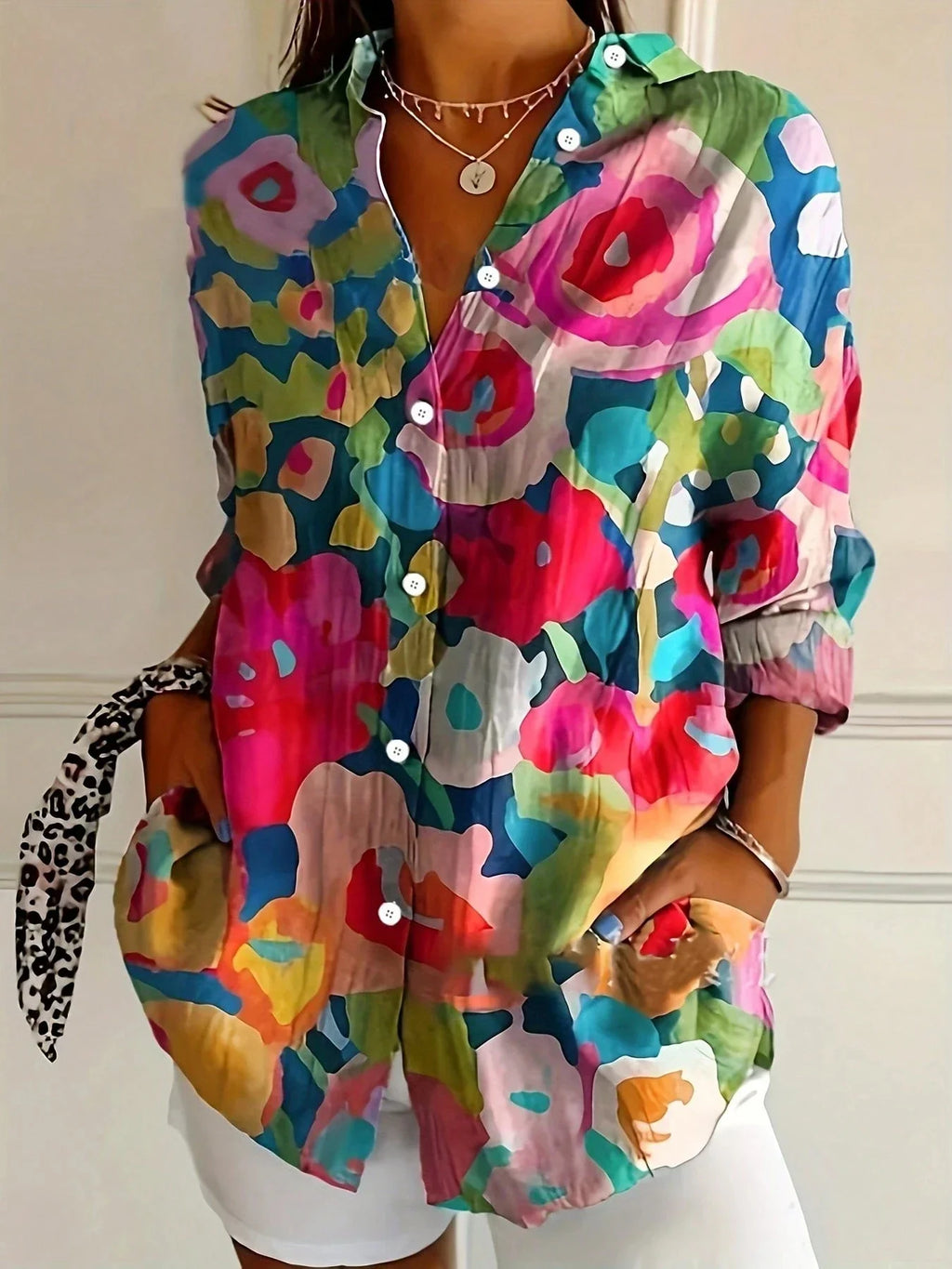 Terri | Farverig Bluse med Legende Print