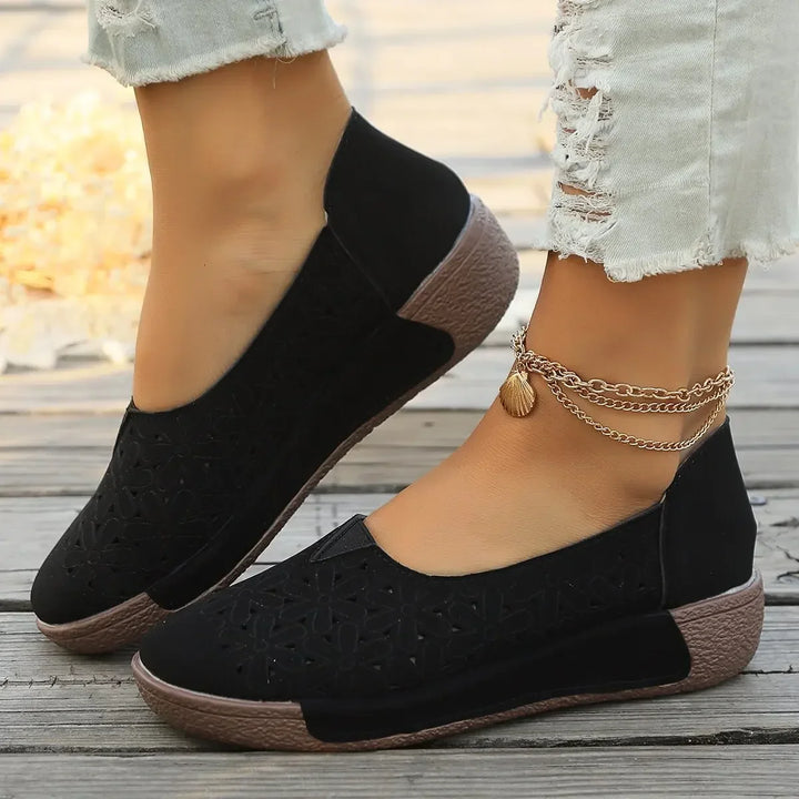Dame Komfort Loafers | Afslappet Hverdagsbrug — Ruskind Slip-On Udskåret Mønster