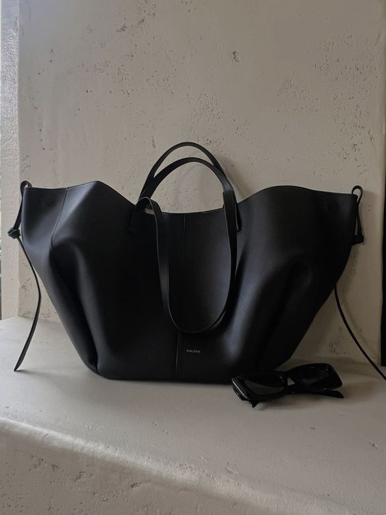 THYMORA | Elegant Og Stilfuld Totebag