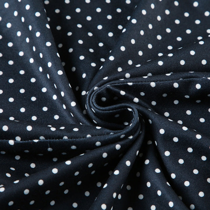 Kvinders ærmeløs polka dot mini kjole med tætsiddende talje