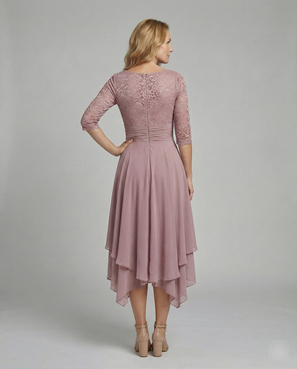 Midi Kjole med Blonde & Chiffon Slæbeskørt | Dimissions- & Bryllupsgæstkjole