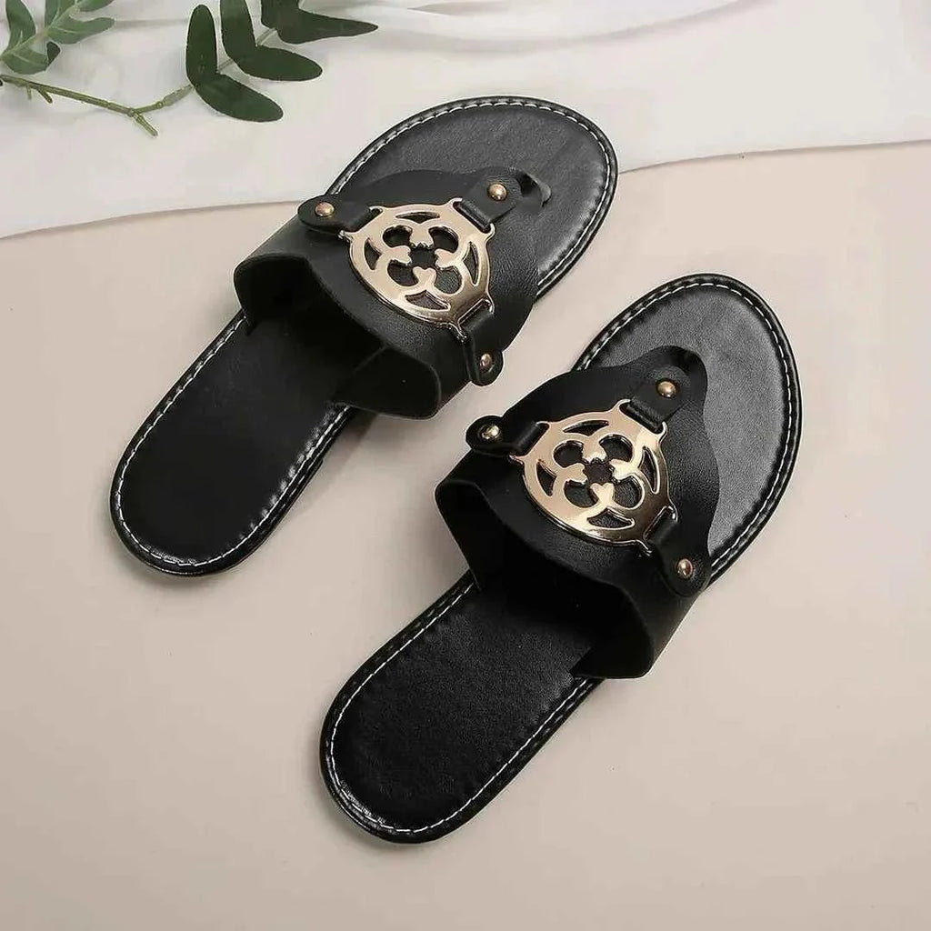 Calia Stilfulde Sandaler med Moderne Metaldesign