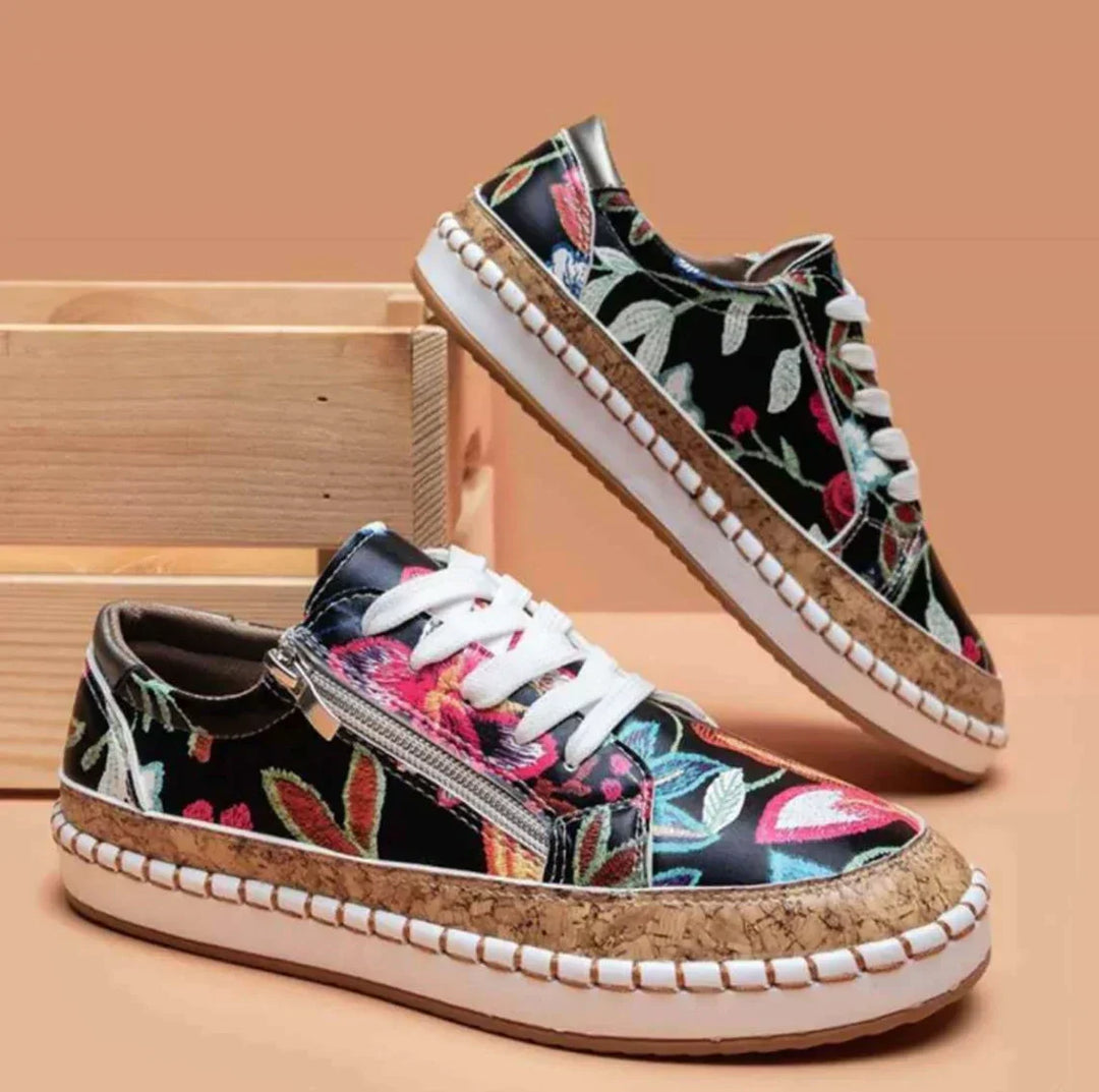 Broderede Slip-On Flats med Blomsterbroderier | Korkplatform Sål og Sidezipper