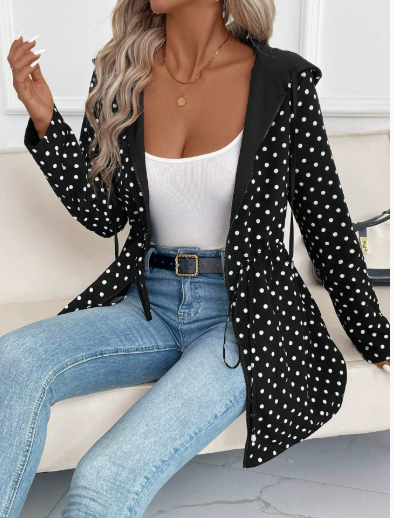 Slåom frakke med leopardprint til damer – chic og dristig