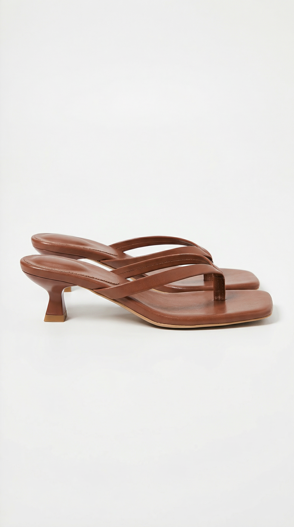 Kvindernes Tanga Kitten Heel Sandaler Med Firkanetå Flip Flop Mules Festsko