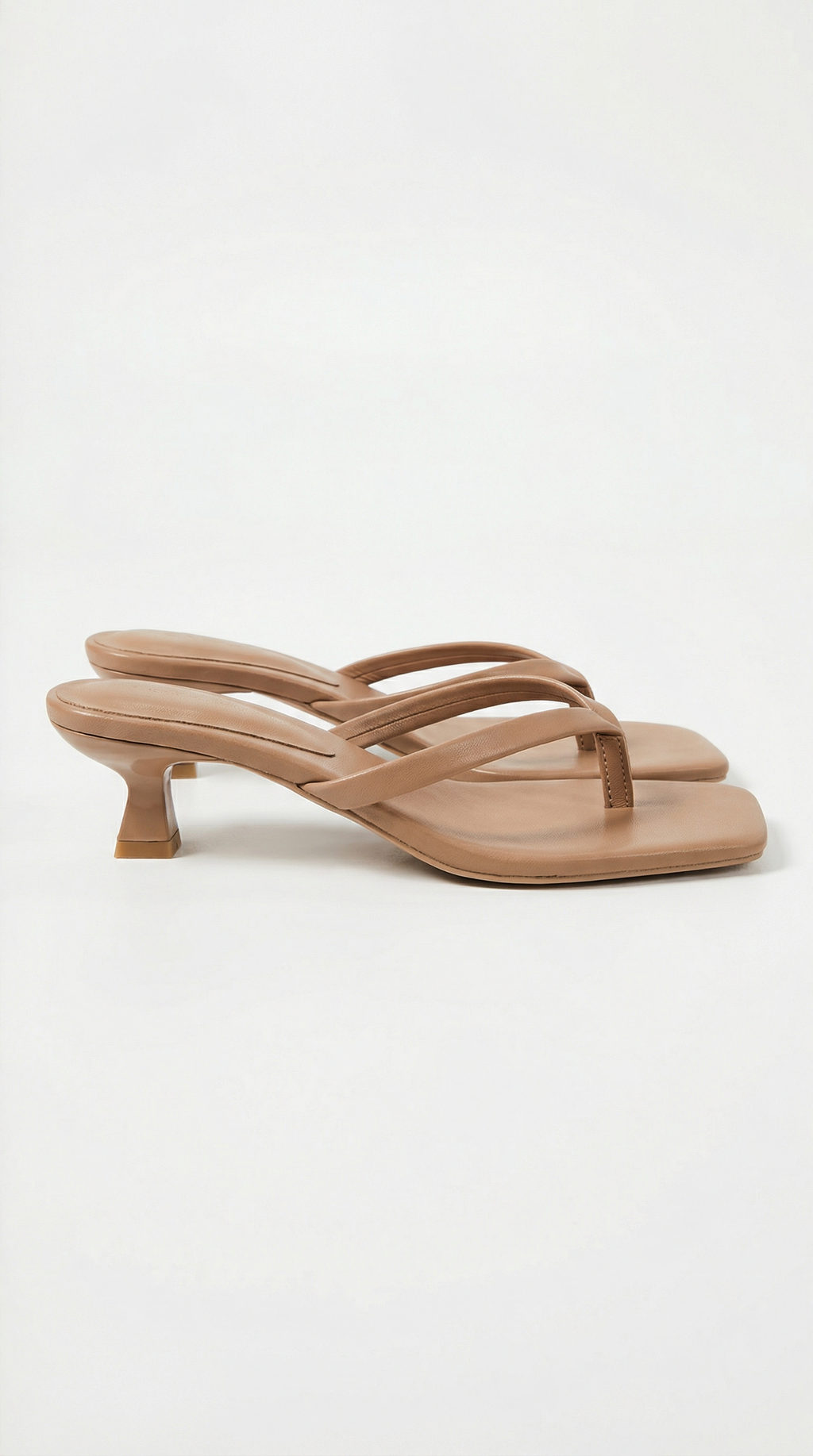 Kvindernes Tanga Kitten Heel Sandaler Med Firkanetå Flip Flop Mules Festsko