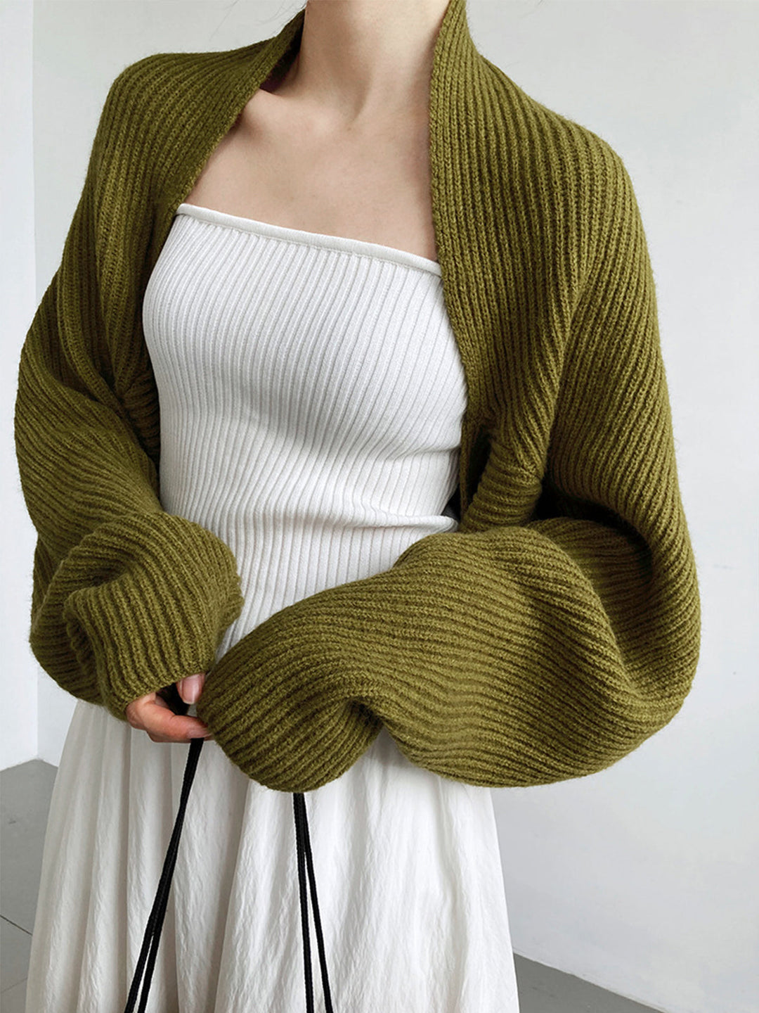Strikket Shrug Cardigan med Ballonærmer | Kort Åben Front Cardigan til Hverdagsbrug