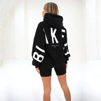 Oversized Hoodie med Grafisk Bogstavprint | Streetwear Hættetrøje & Hverdagsstil