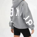 Oversized Hoodie med Grafisk Bogstavprint | Streetwear Hættetrøje & Hverdagsstil